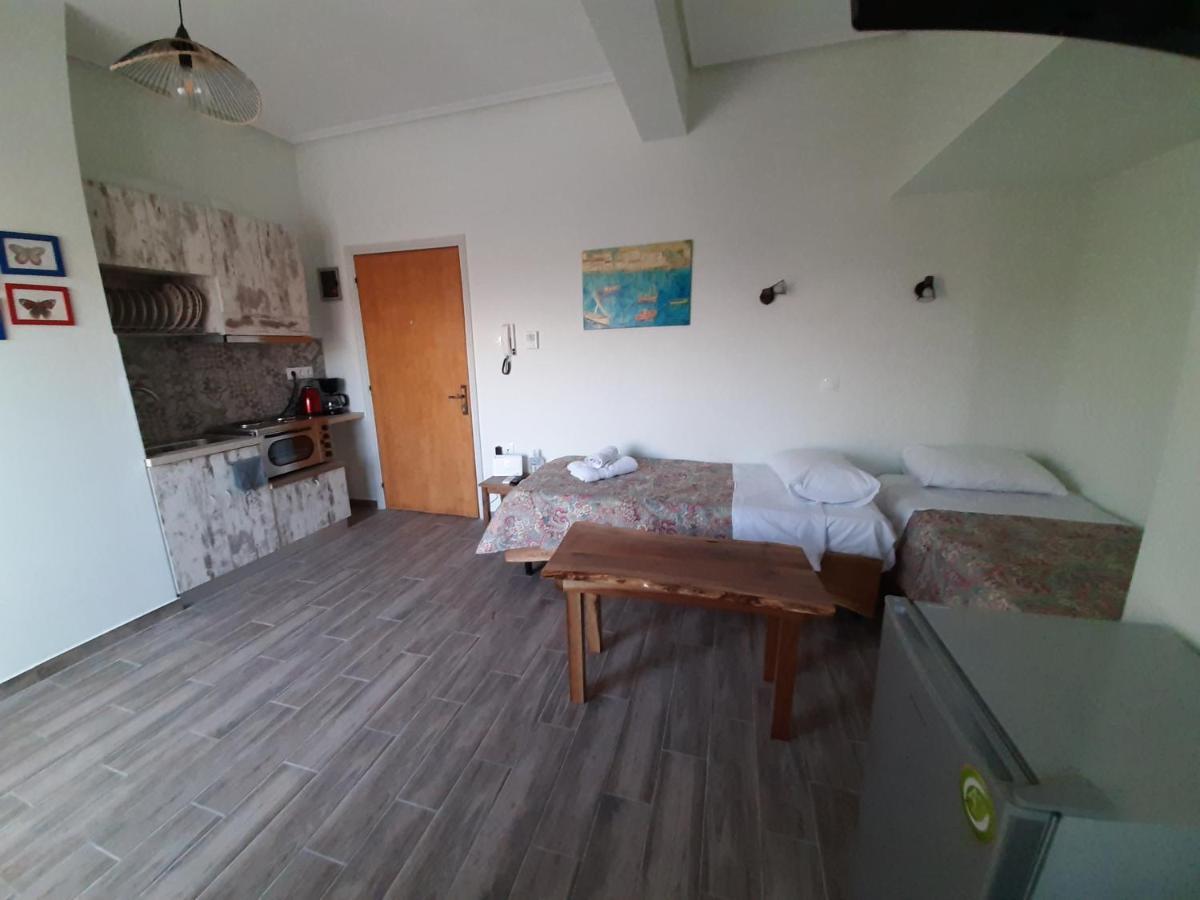 Central Mark Loft Volos Exterior foto